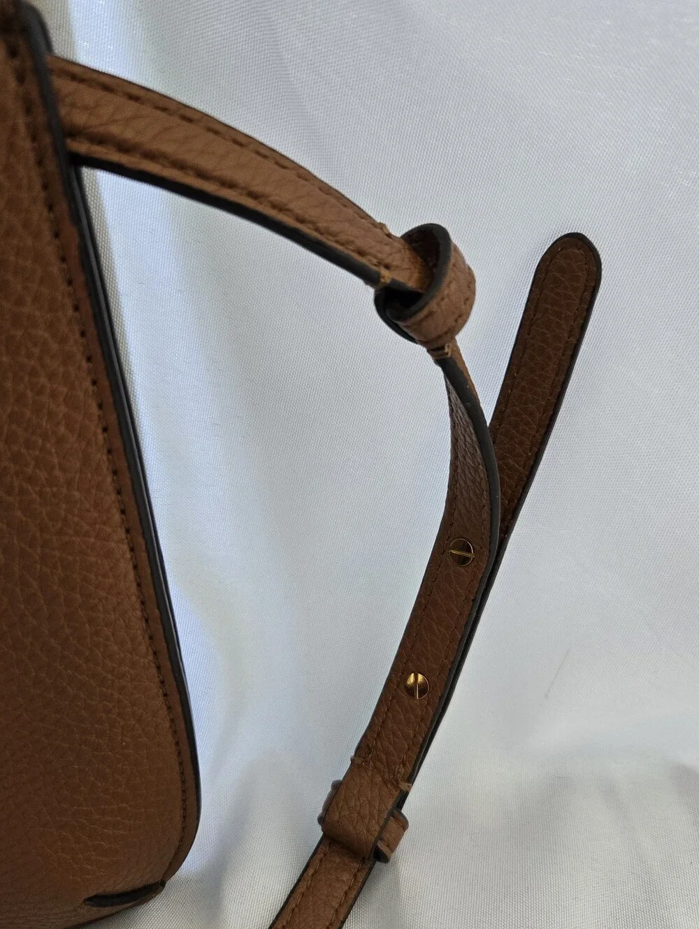 Lauren Ralph Lauren Brown Pebbled Leather Crossbody Bag Gold Hardware